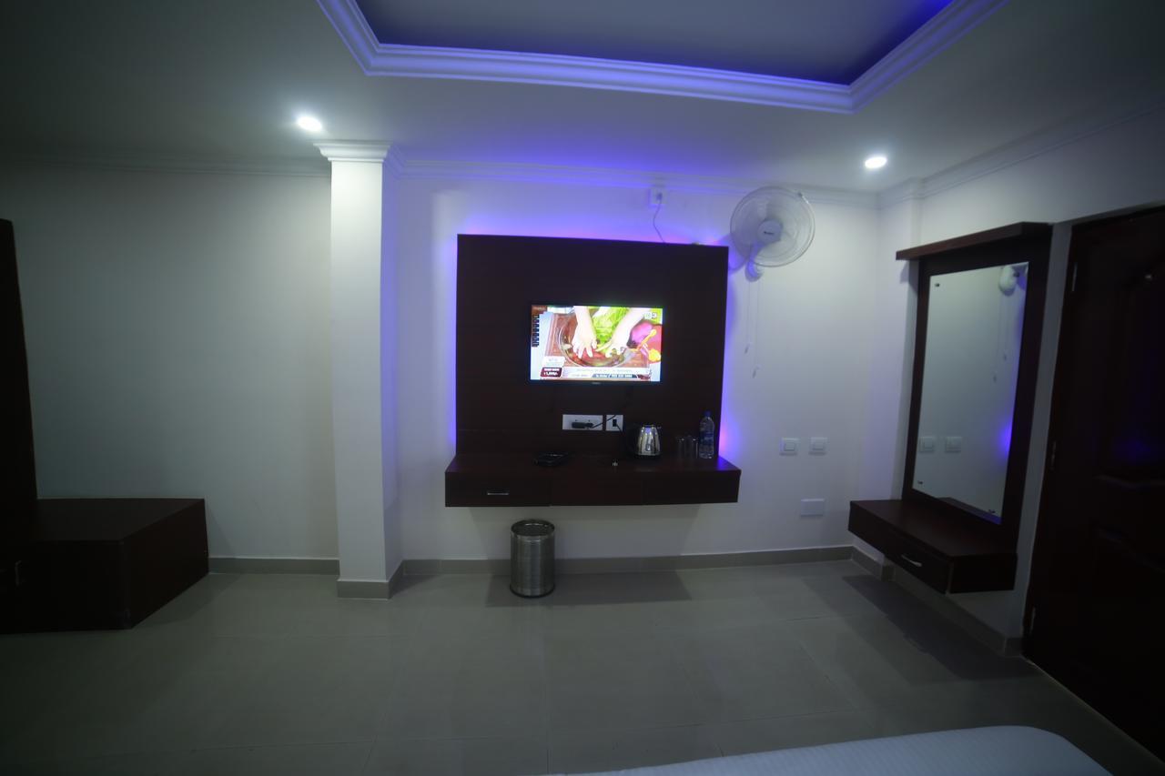 Hotel Horizon International Tullipurmbu Екстериор снимка