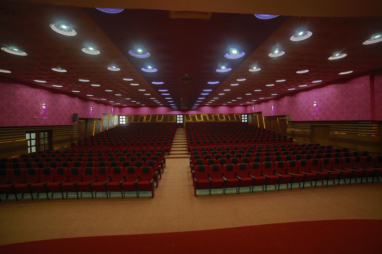 Hotel Horizon International Tullipurmbu Екстериор снимка