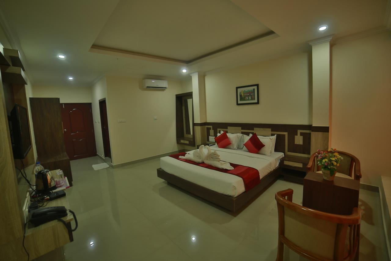 Hotel Horizon International Tullipurmbu Екстериор снимка