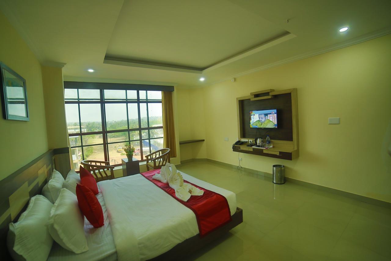 Hotel Horizon International Tullipurmbu Екстериор снимка