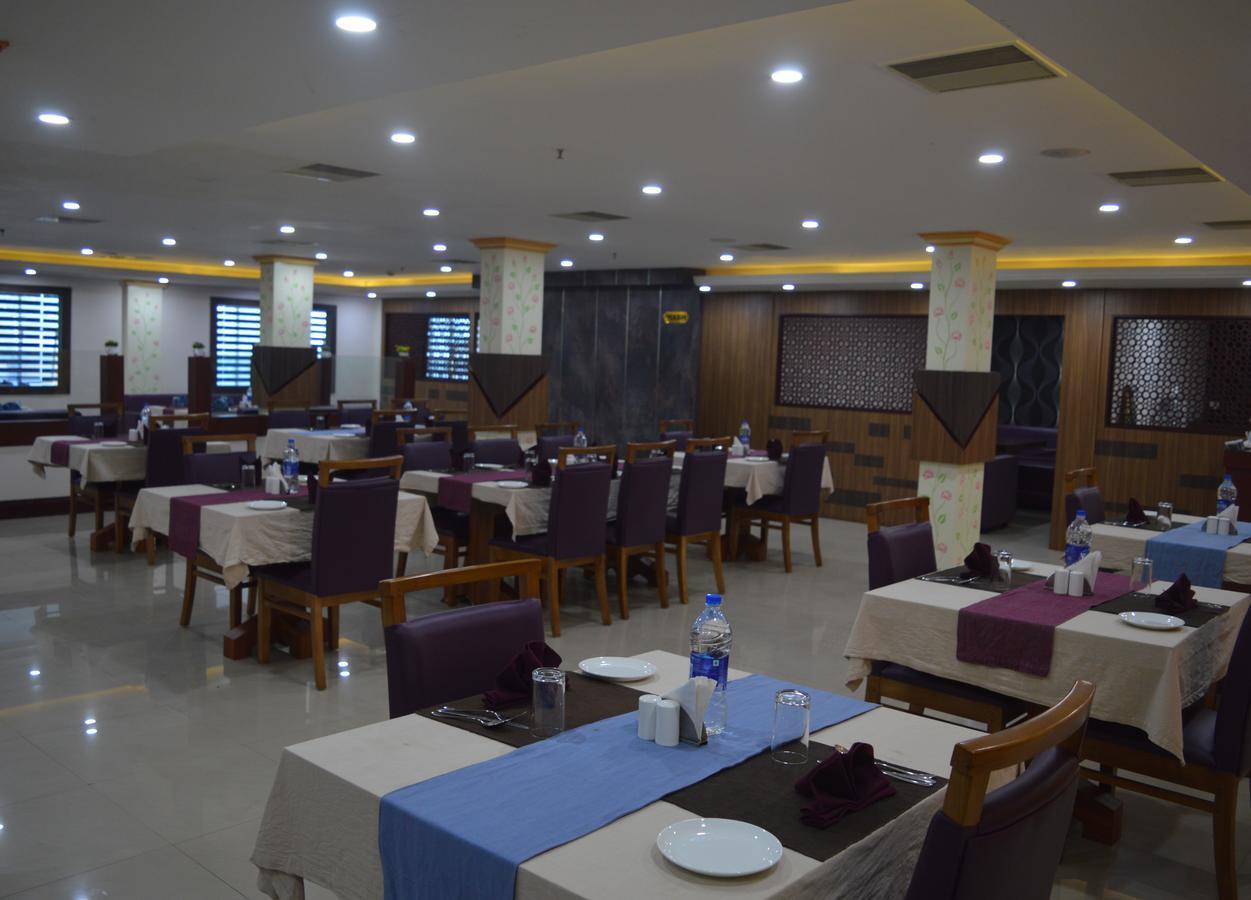 Hotel Horizon International Tullipurmbu Екстериор снимка
